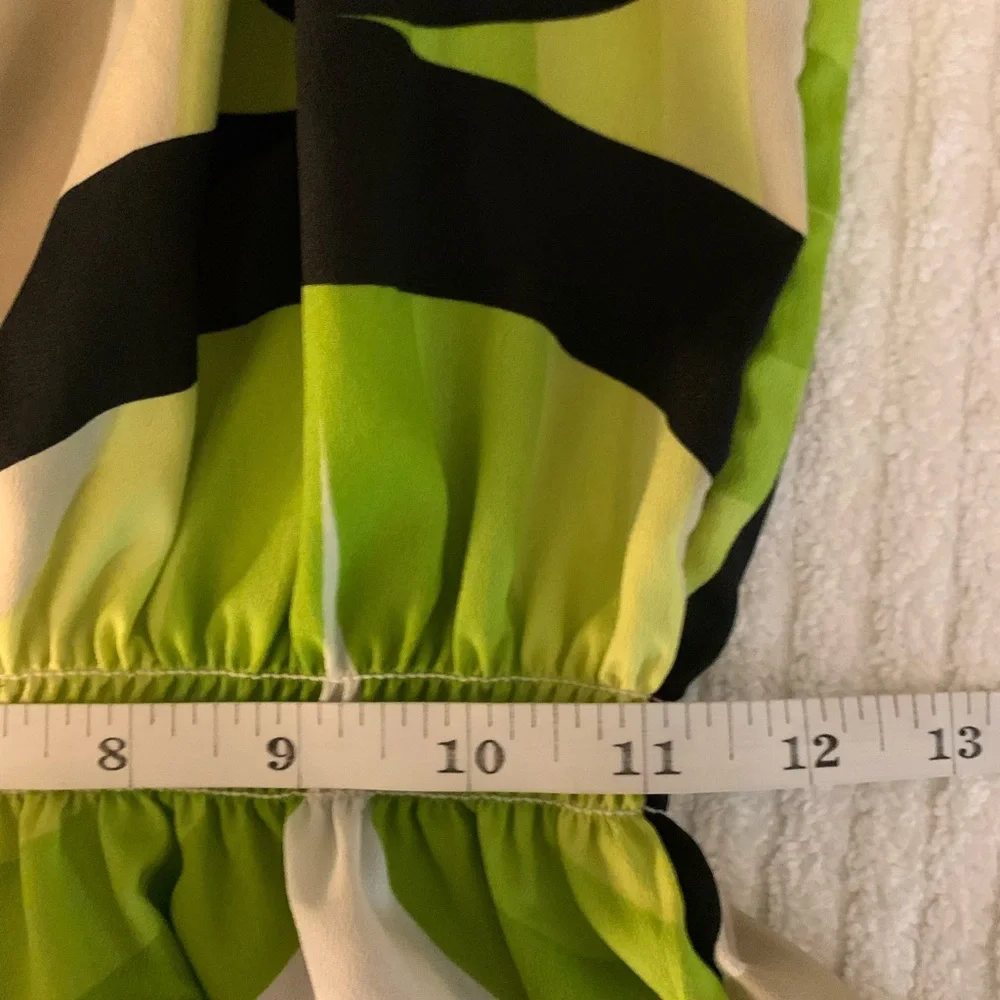 Michael Kors Womens Blouse Medium Green Abstract Print Peasant Boho Long Sleeve